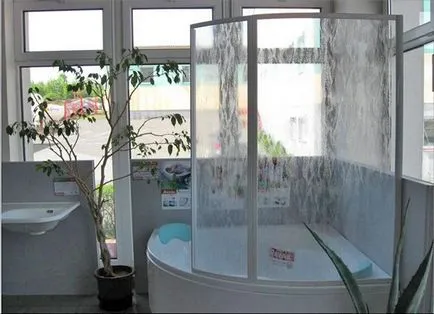 Glass függöny a fürdőszobában, hogyan kell kiválasztani és telepíteni, javítási és design a fürdőszobában