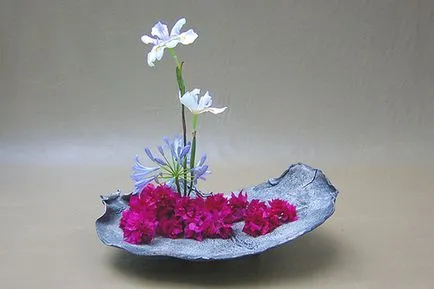 Ikebana - arta antica japoneza de buchete