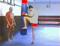 Térd rúgás, muay thai, thai boksz