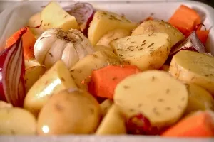 Патица с ябълки и картофи на фурна - снимка стъпка рецепти за ястия
