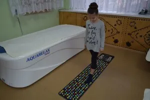 Cum de a trata metode platfus, droguri, mașini de exercițiu