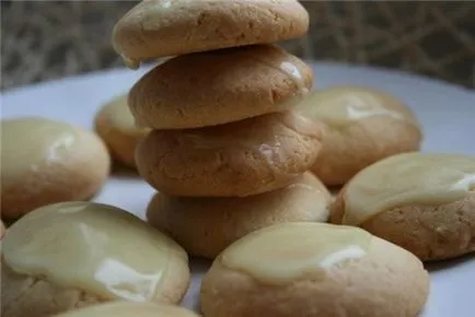 Как да се готви бисквити от жълтъците на яйцата