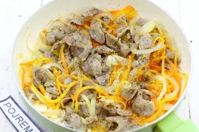 Sült csirke zúza - lépésről lépésre recept, hogyan kell főzni fotókkal