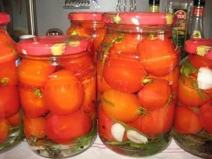 Мариновани домати сладки и остри - прости рецепти