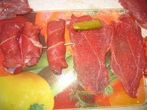 Hús tekercsek kovászos uborka recept fotókkal