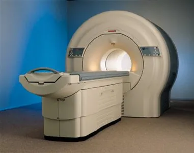 MRI опашната кост (сакрума - опашната гръбнака), който показва