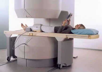 MRI a térd, és amely megmutatja, hogyan kell csinálni egy CT térd