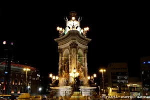 Cântând Fântâna de Montjuic din Barcelona