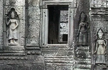 A nyomvonal - Lara Croft Ta Prohm - Angkor, felszívódik a dzsungelben