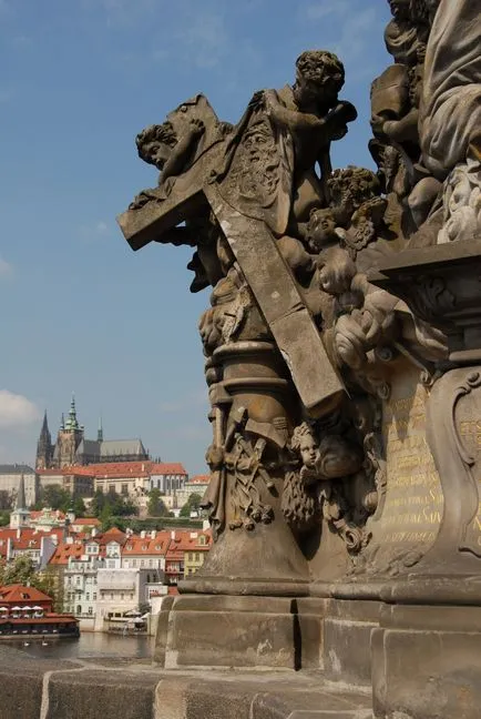 Continuarea de mers pe jos cu Skaryna la Praga