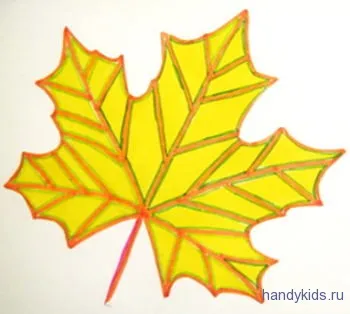 Оцветяване кленов лист