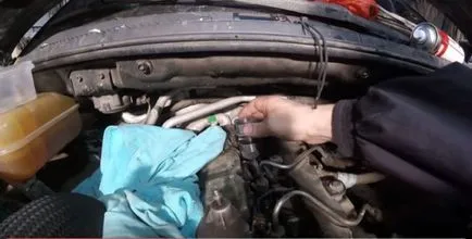 Repararea de injectoare Denso mâinile proprii de înlocuire a filtrului performanță video de masă