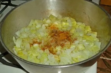 Recept csirkecomb töltött egy lépésről lépésre képekkel