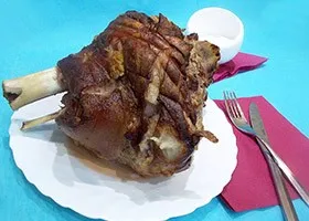 Rola de porc pregătire coadă-pas