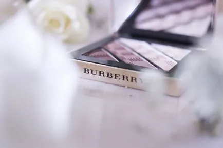 Karácsonyi kollekció smink Burberry