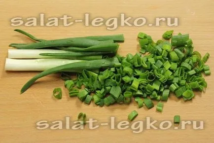 Saláta „rusztikus” marha-és uborka