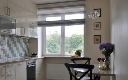 A függöny az apró konyhában képet modern modellek 2017