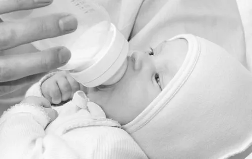 діарея новонароджений симптоми лікування грудне вигодовування дитина робити