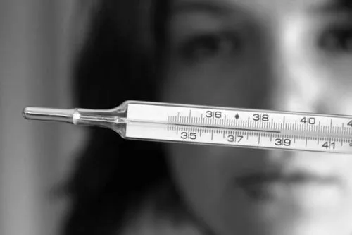 як збити температуру у дитини без ліків