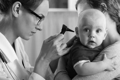 Отит у дітей: симптоми і лікування дітей