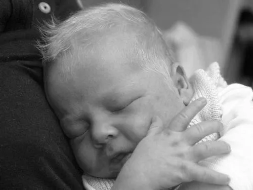 як лікувати кропивницю в однорічної дитини