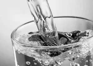 Отруєння водою з басейну: перша допомога симптоми симптоми