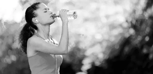 Отруєння водою з басейну: перша допомога симптоми водою