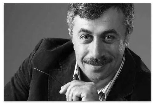 хропіння дитина малюк сон захворювання дитячий комаровский лікар доктор хропіти стан нічний дихальний аденоїди причина що робити рекомендації лікаря