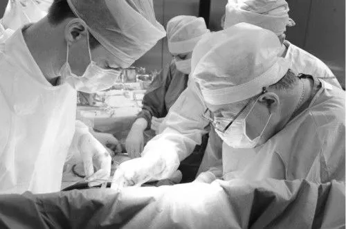 ніж лікувати варикозне розширення вен на ногах