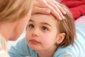 Свищ на яснах у дитини: причини, симптоми, лікування, профілактика свищ на яснах у дитини фото