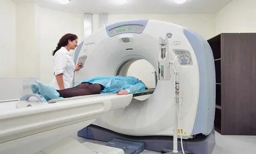 як лікувати арахноідальнимі кісту
