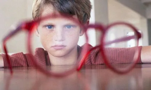 Дитяча вроджена далекозорість вроджена далекозорість