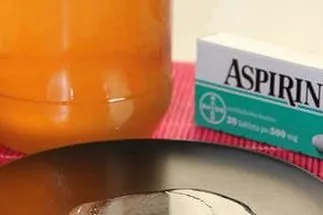 як лікувати прищі аспірином