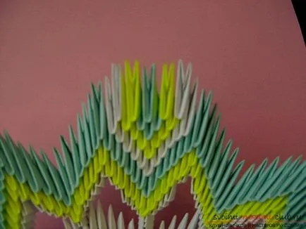 Schema de asamblare de plăci decorative în tehnica origami modular va ajuta pentru a crea un produs frumos