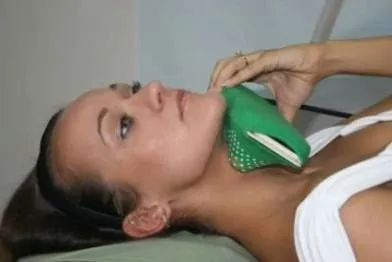 як лікувати розтягнення щелепи