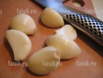 як лікувати прищі часником