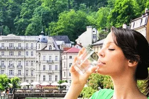 як лікувати псоріаз брудом