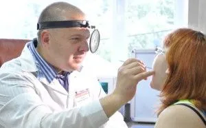 як лікувати фарингіт у дитини народними засобами
