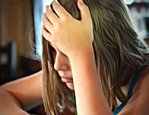 від чого буває мігрень у підлітків
