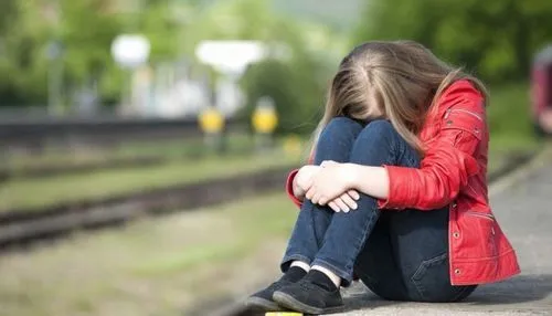 лікувати депресію підлітків