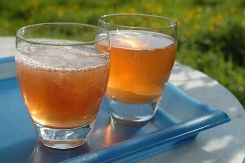 як лікувати кісту лопухом