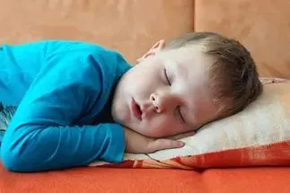 як лікувати хропіння у дитини