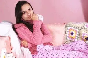 Чим вилікувати риніт у дорослих? сухий риніт нежить ніс рідкі зелені соплі хронічний інгаляції