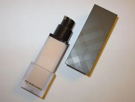 Alapítvány Burberry Beauty bársony alapítvány, bella_shmella