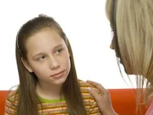 В якому віці у дівчаток починаються перші менструації? (місячні) місячних