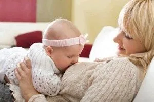 Розповідаємо, якщо немає місячних після пологів, чи можна завагітніти, не захищаючись? (2 місяці після пологів можна завагітніти) чи можна завагітніти через місяць після пологів