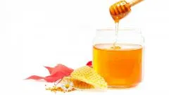Mi haszna van az italok gyömbér - gyömbér por mézzel - az egészséges táplálkozás