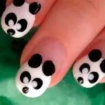 Маникюрът Happy Panda е необичаен летен маникюр