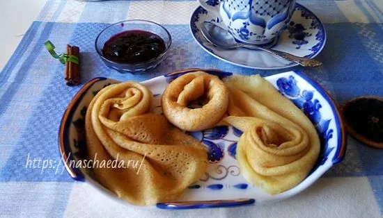 Палачинки без яйца в мляко, рецепта за тънки палачинки с дупки