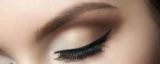 3 стъпки за перфектни вежди с Brow artist